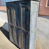 3-door wooden locker
