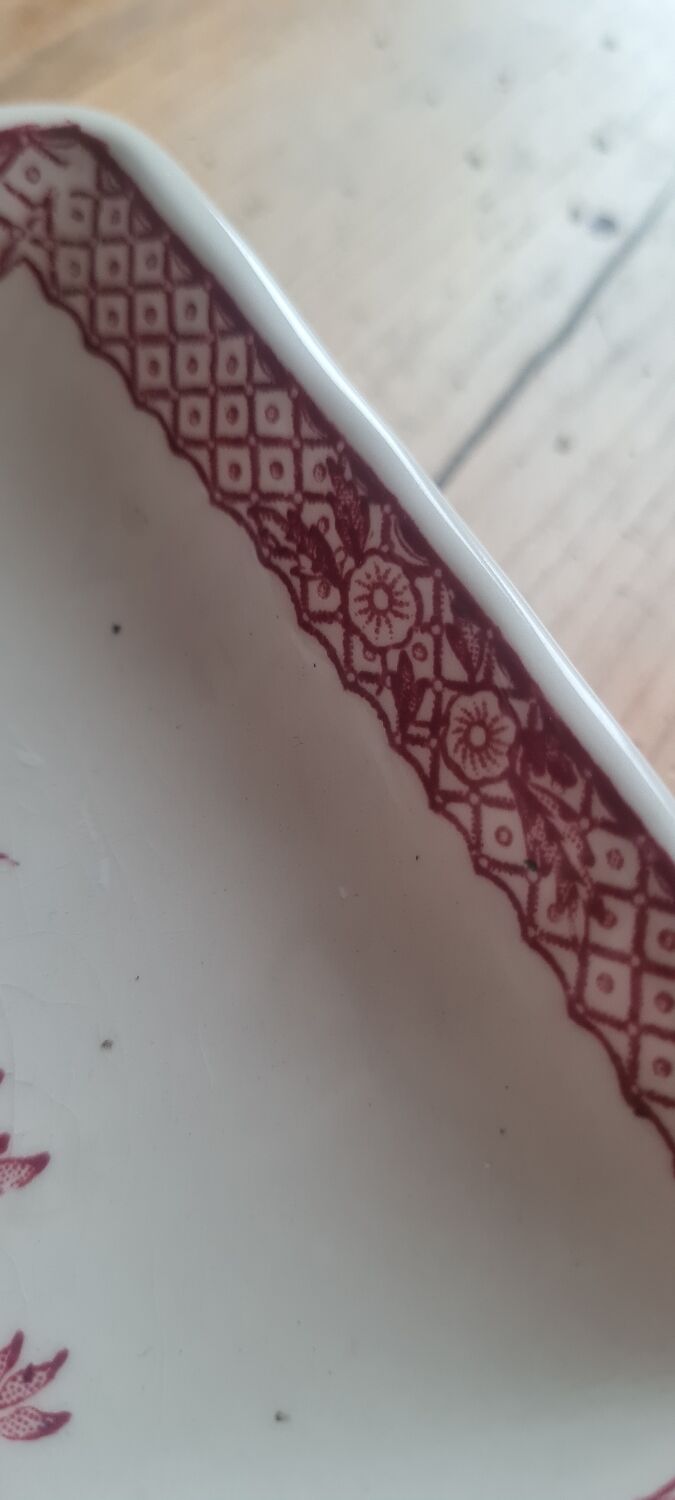 English earthenware serving dish