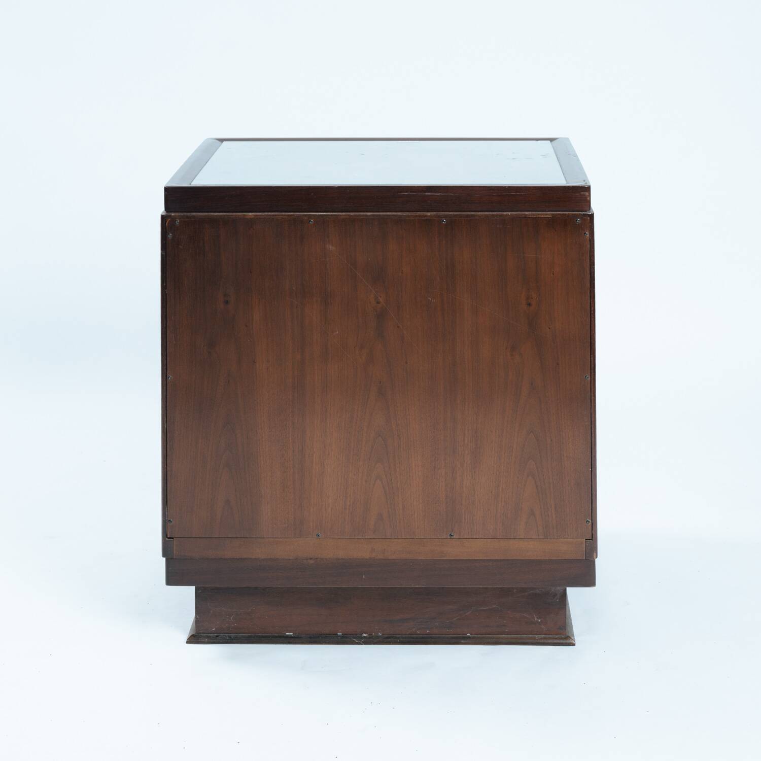 Walnut Veneered Drawer Cabinets or Nightstands by Baker, England, 1970s