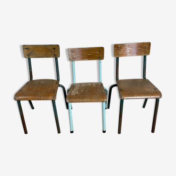 Lot 3 chaises d'école taille enfant