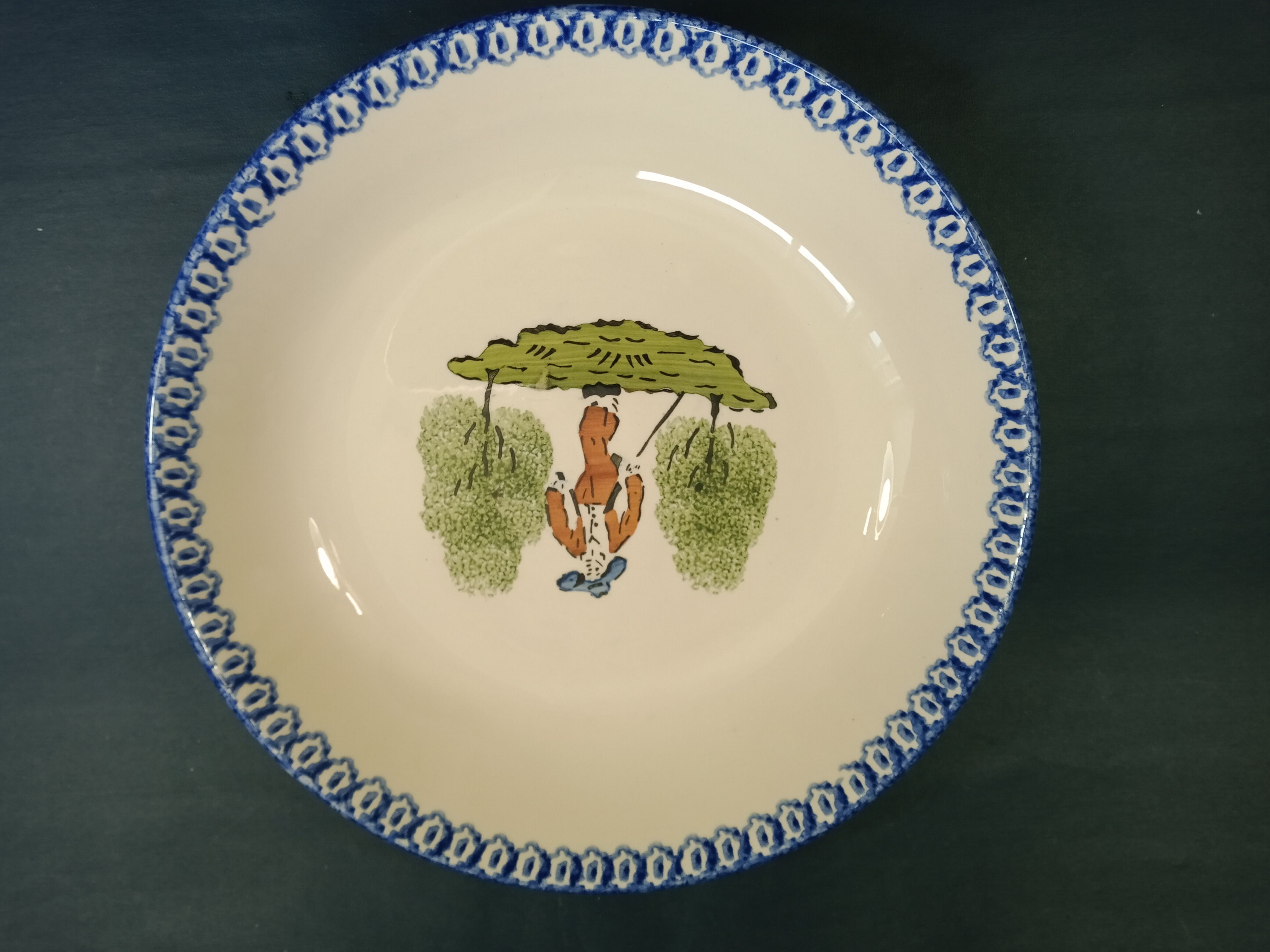 Pair of ceramic plates from Saint Clement