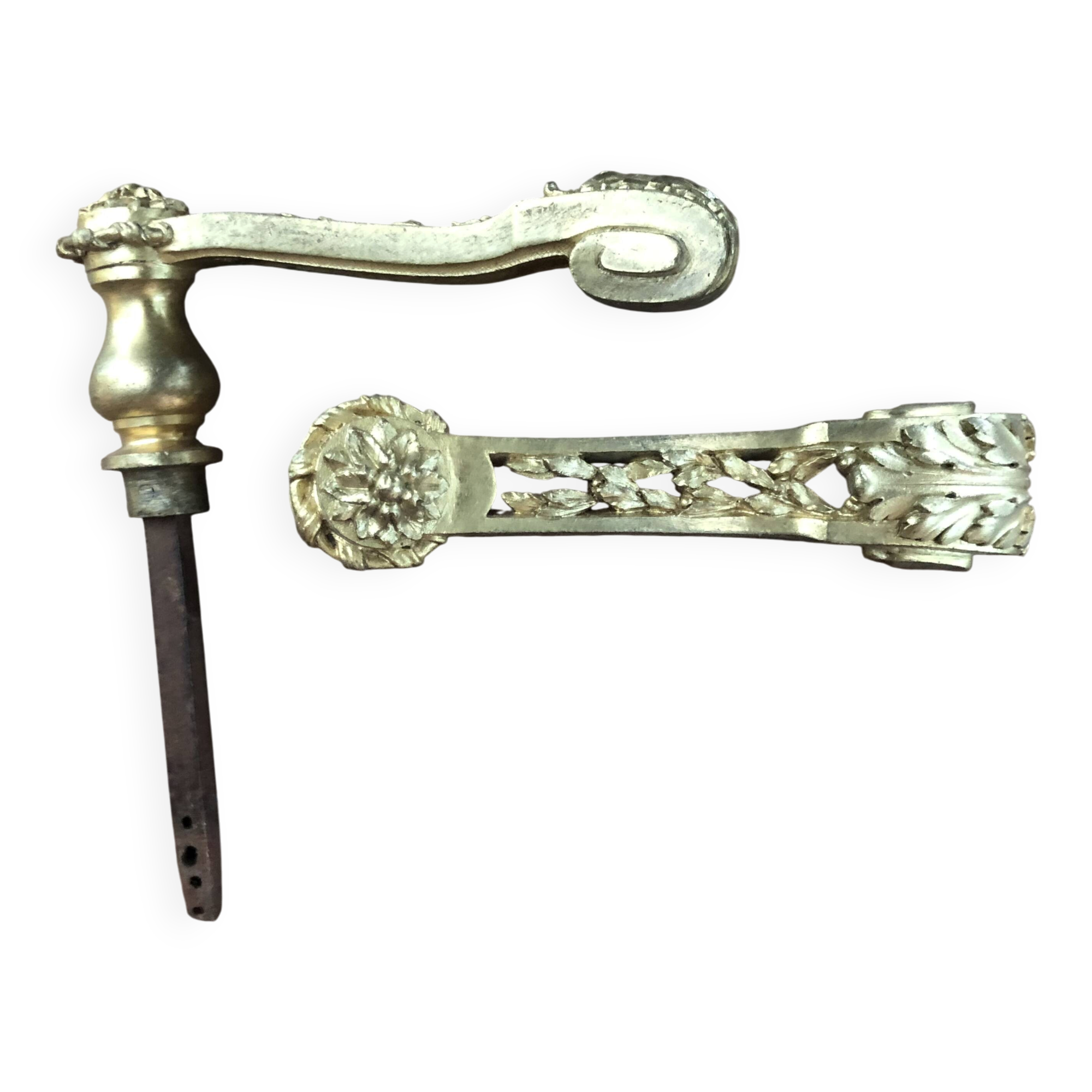 Golden Empire-style handle