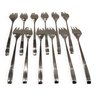12 silver-plated metal cake forks by Ercuis Horizon silversmiths, 14.9cm
