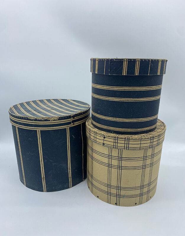 Set of 3 boxes