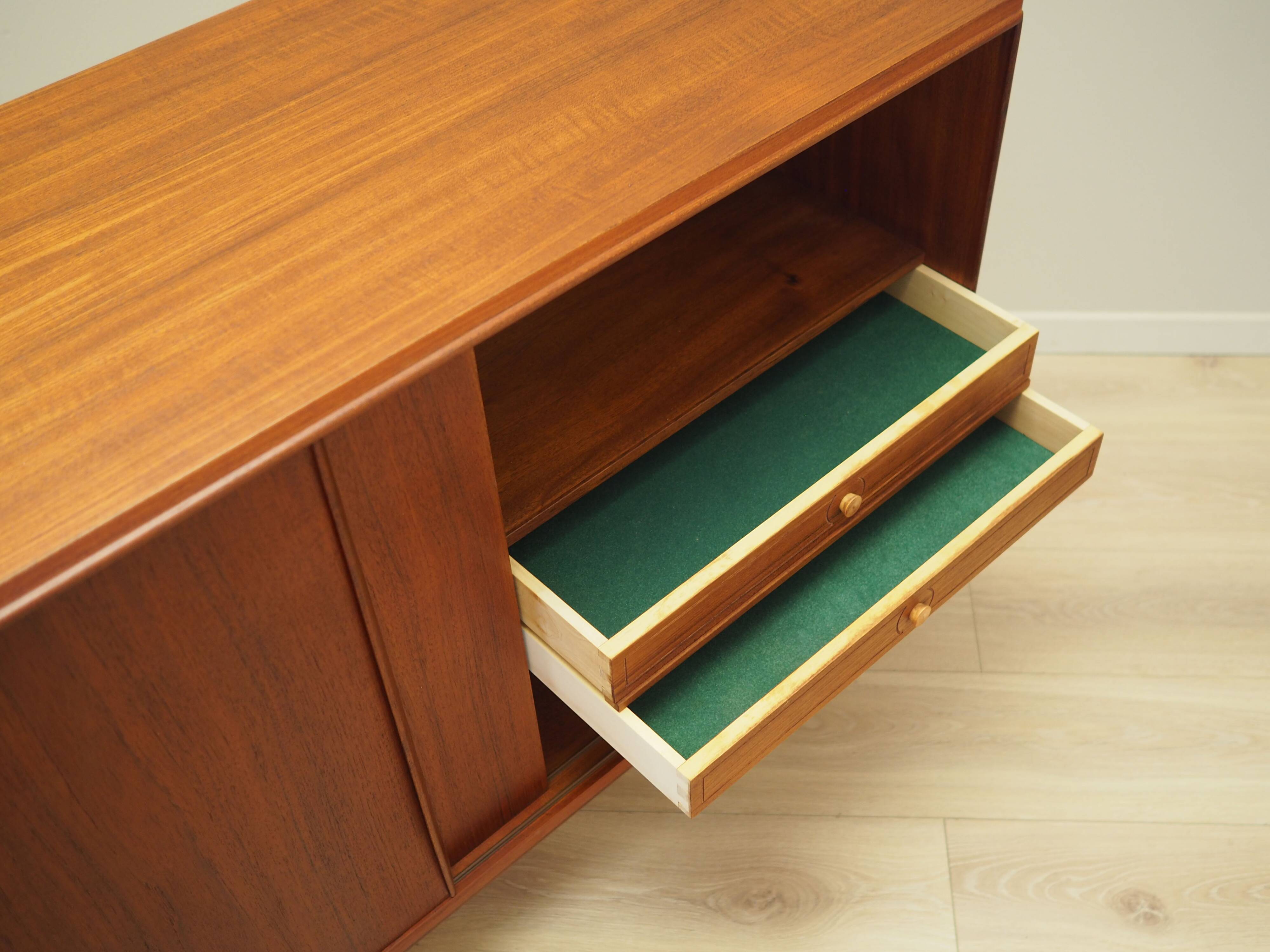 Teak sideboard, Danish design, 1960s, designer: E.W. Bach