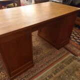 Grand Bureau Administratif