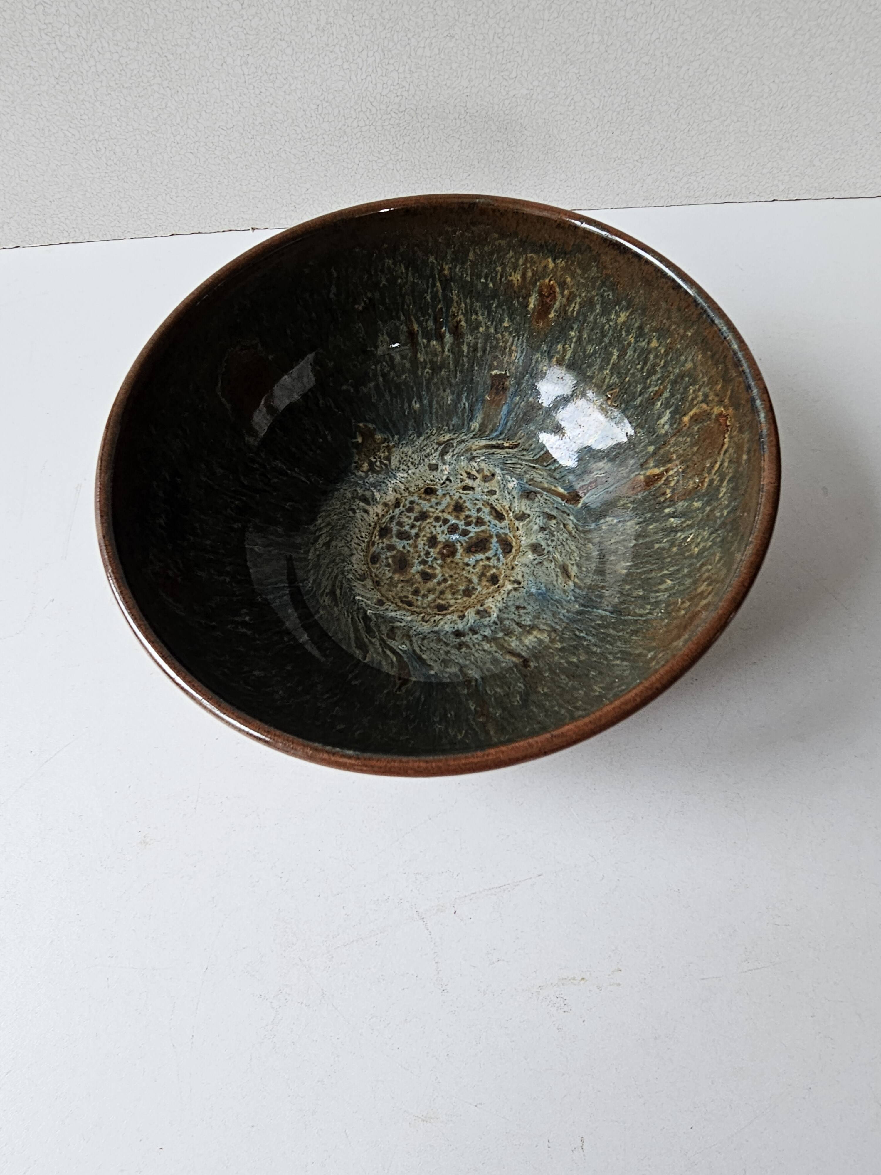 Salad bowl - Glazed ceramic bowl Signed Alésia