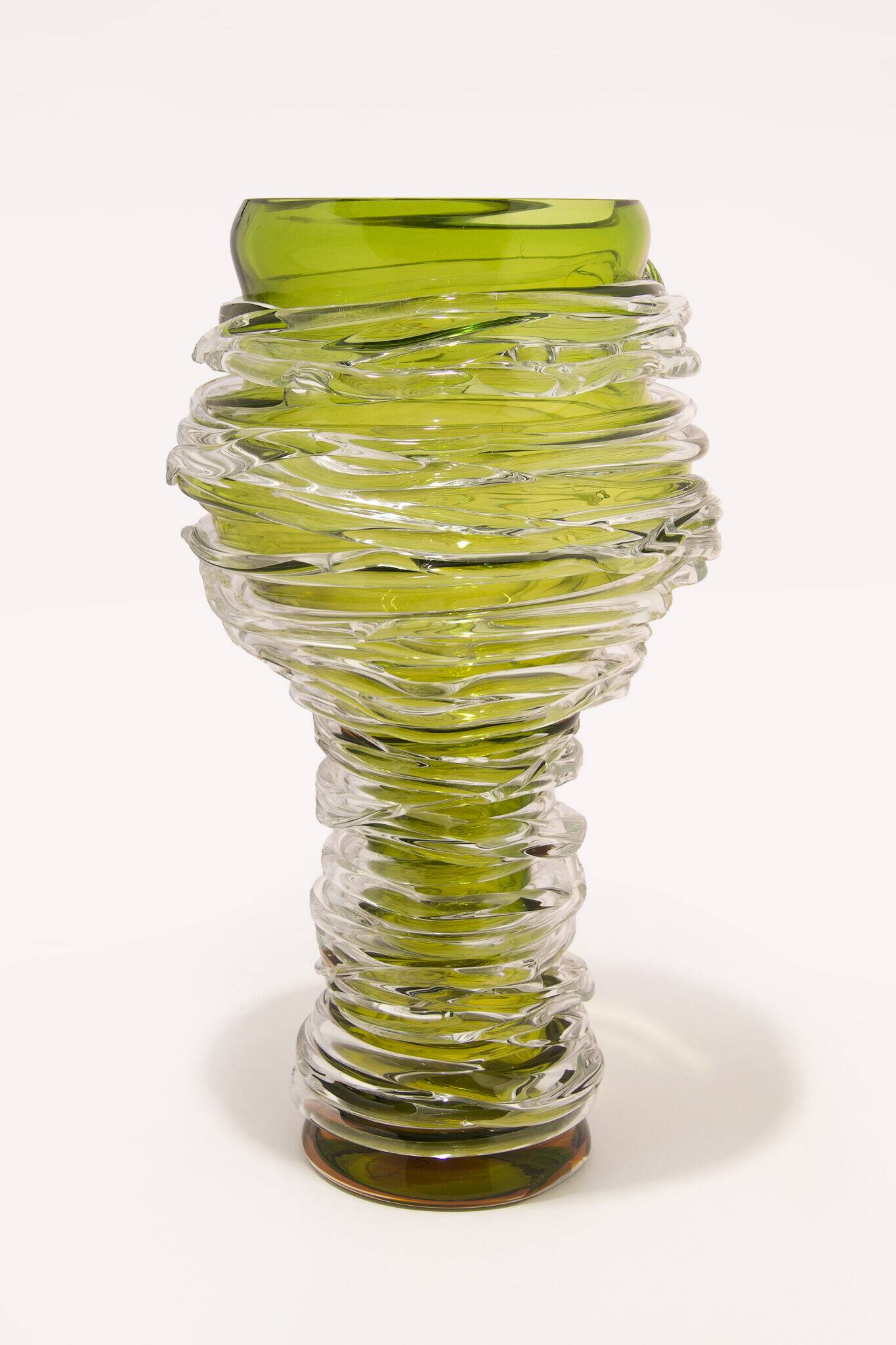 'Tamtam Honey' vase in crystal and green glass - Sem Schanzer (as l'Anverre