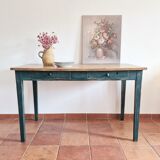 Farmhouse table
