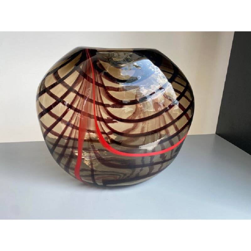 Abstract vase in fumè murano glass and red reeds