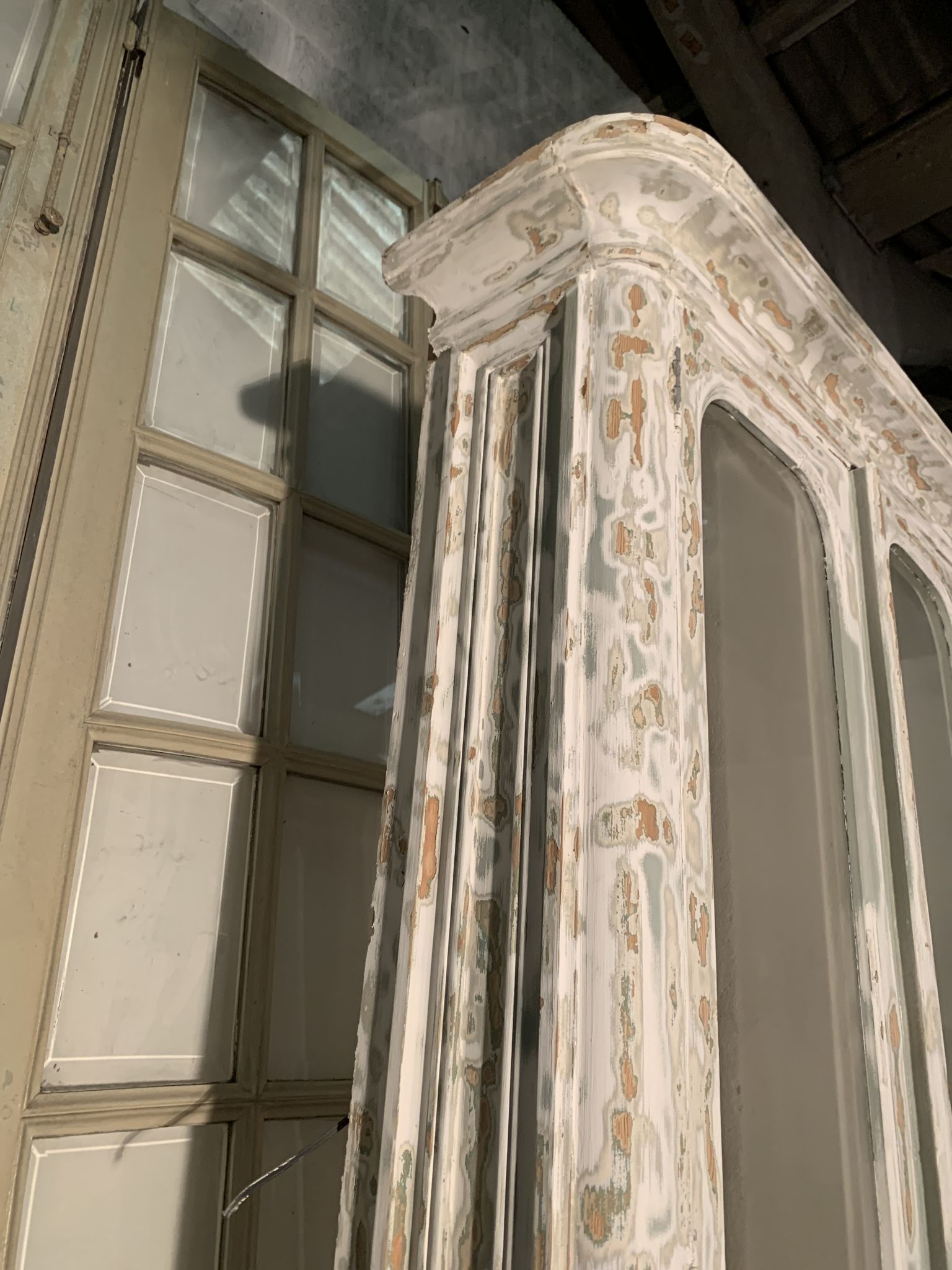 Showcase furniture style lacquered wood XX century