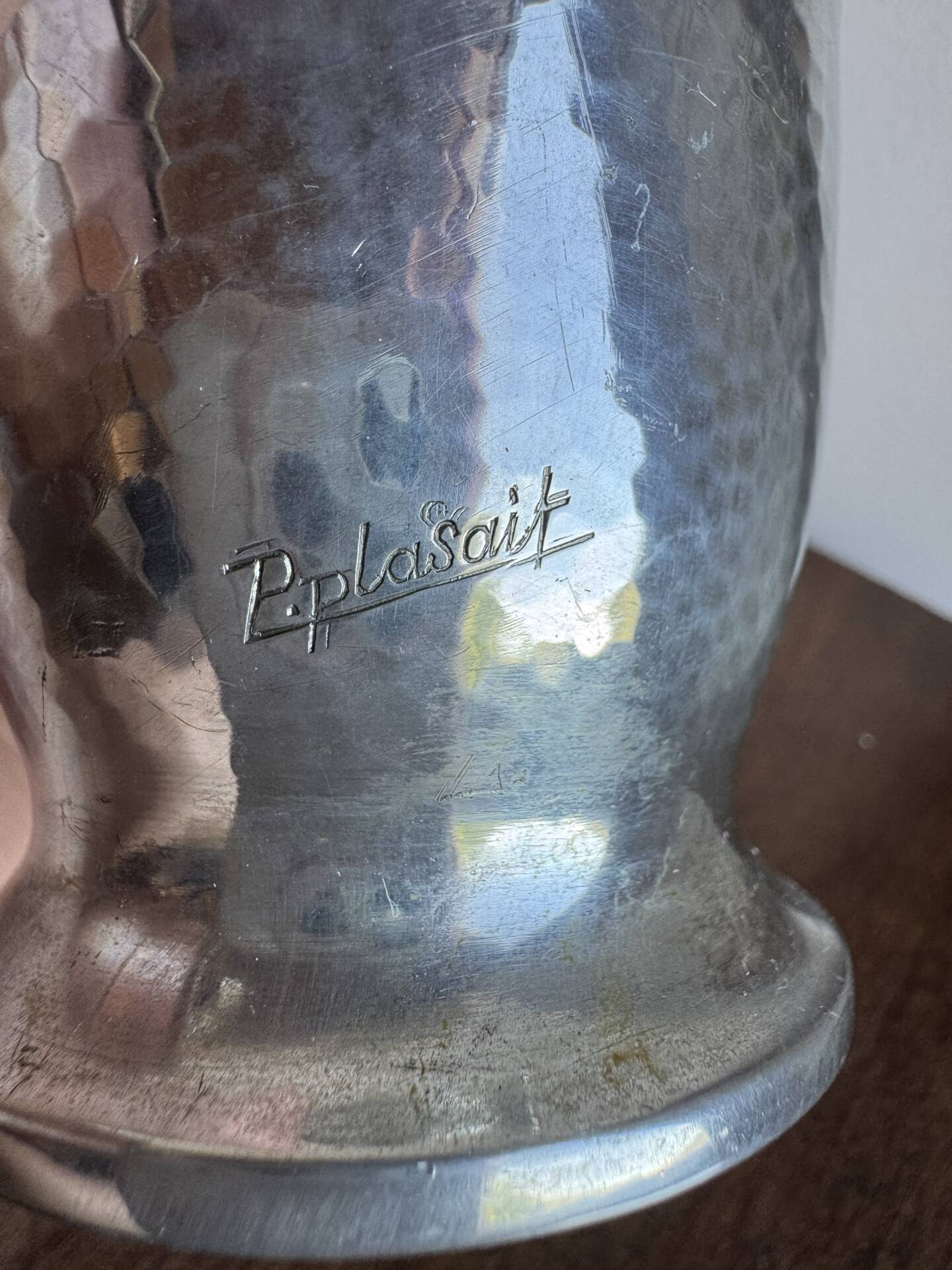 Vase Art déco signé de l’orfèvre P Plasait vers 1930
