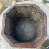 Magnificent mahogany planter