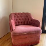 Upholstered toad armchair