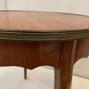 Round pedestal table Louis XV style veneer of rosewood XX century