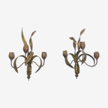 Pair of sconces with foliage and tulips