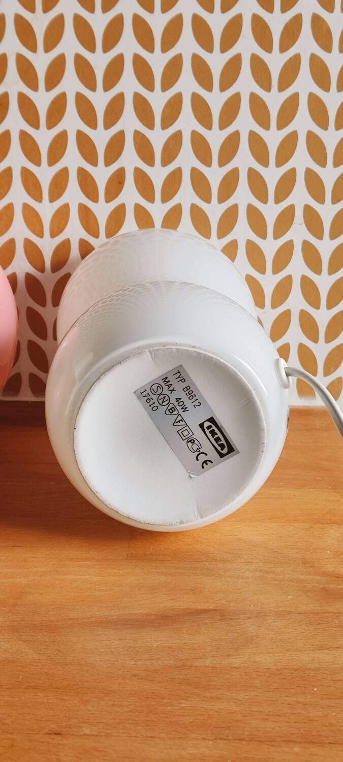 Table lamp in white opaline glass, peanut shape, Ikea.