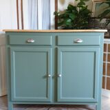 Green Parisian buffet