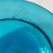 Coupe vintage en verre bullé bleu turquoise