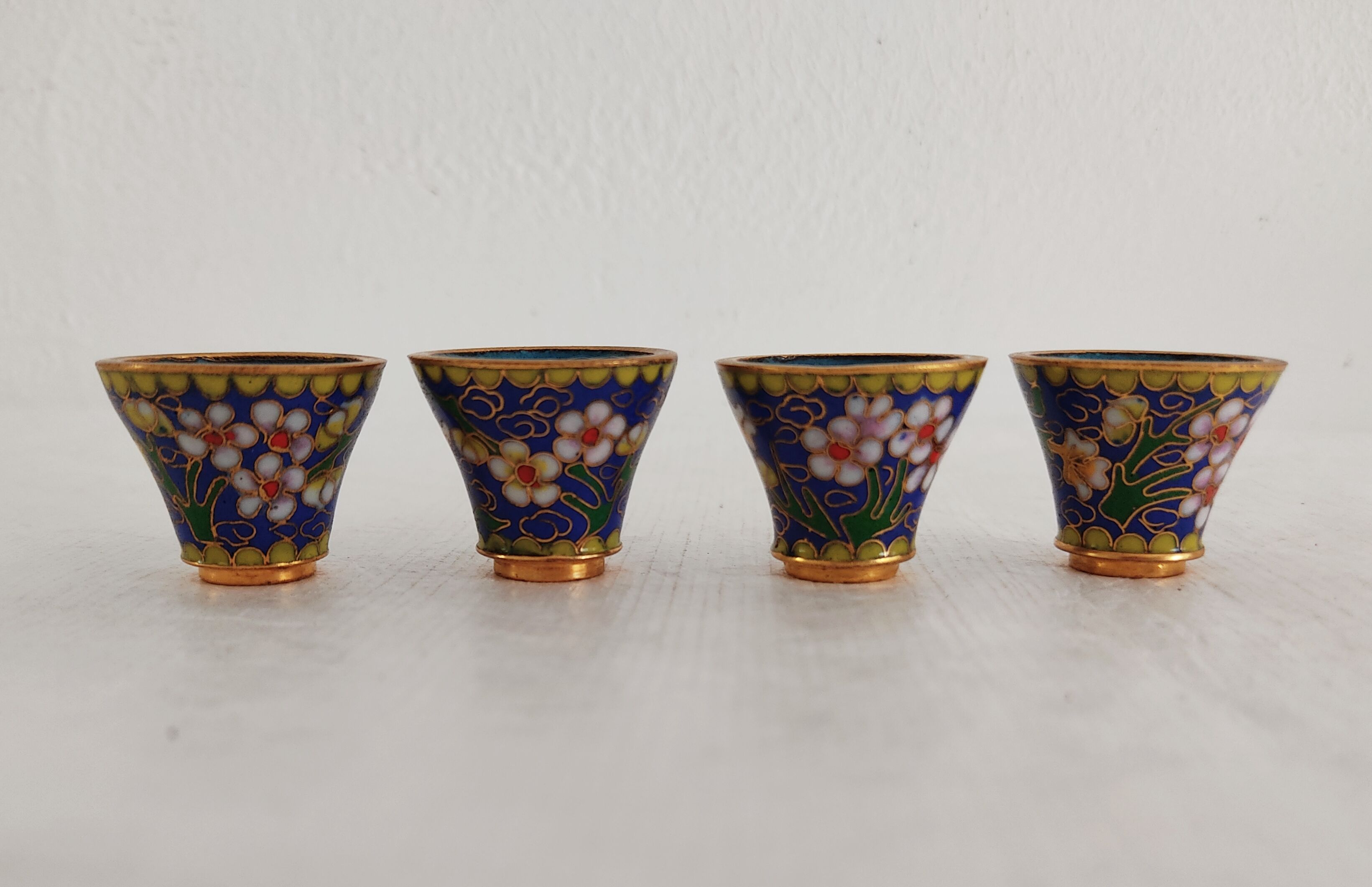China miniature tea service enamels partitioned