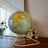 Terrestrial globe