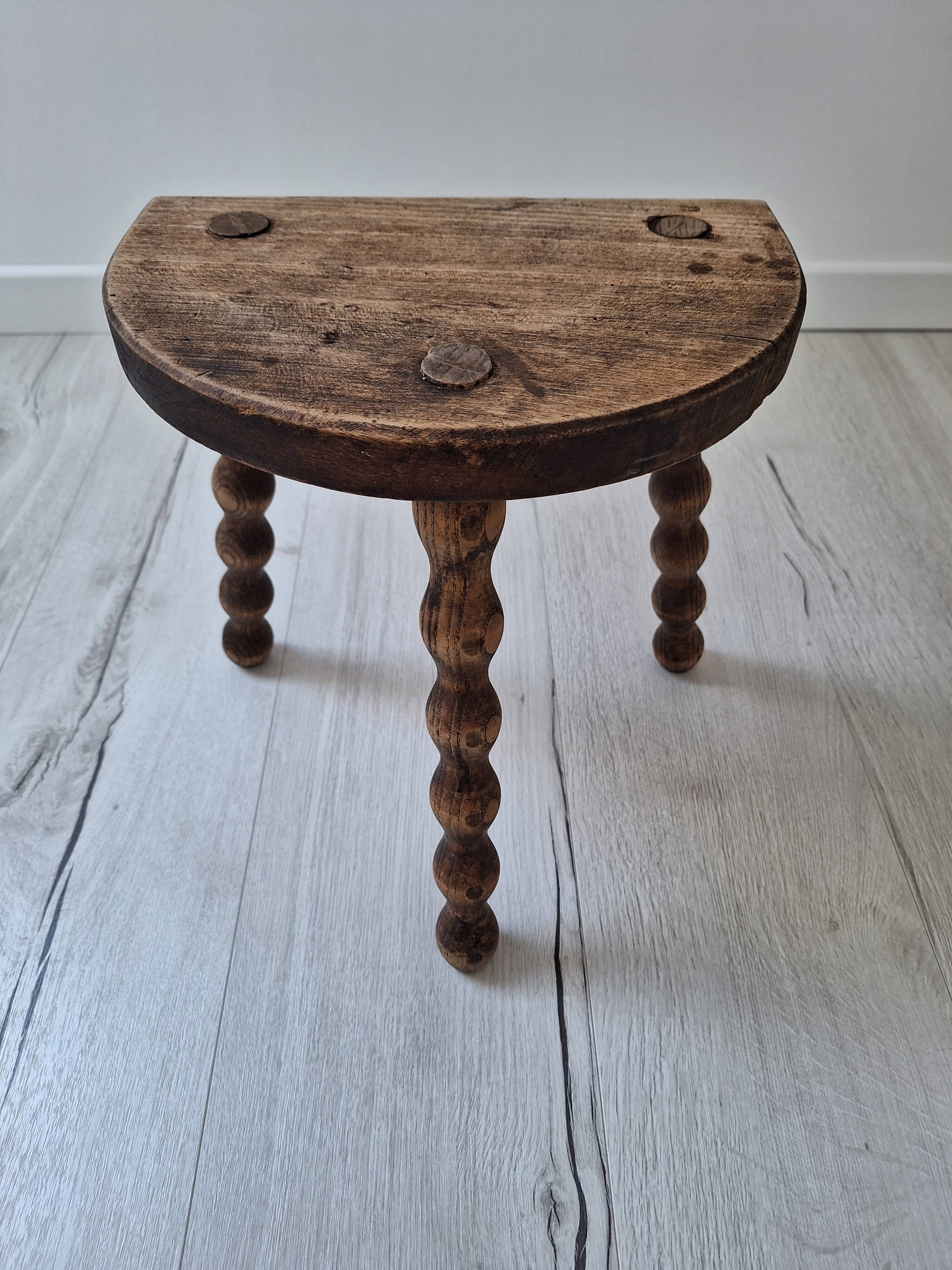 Vintage tripod stool