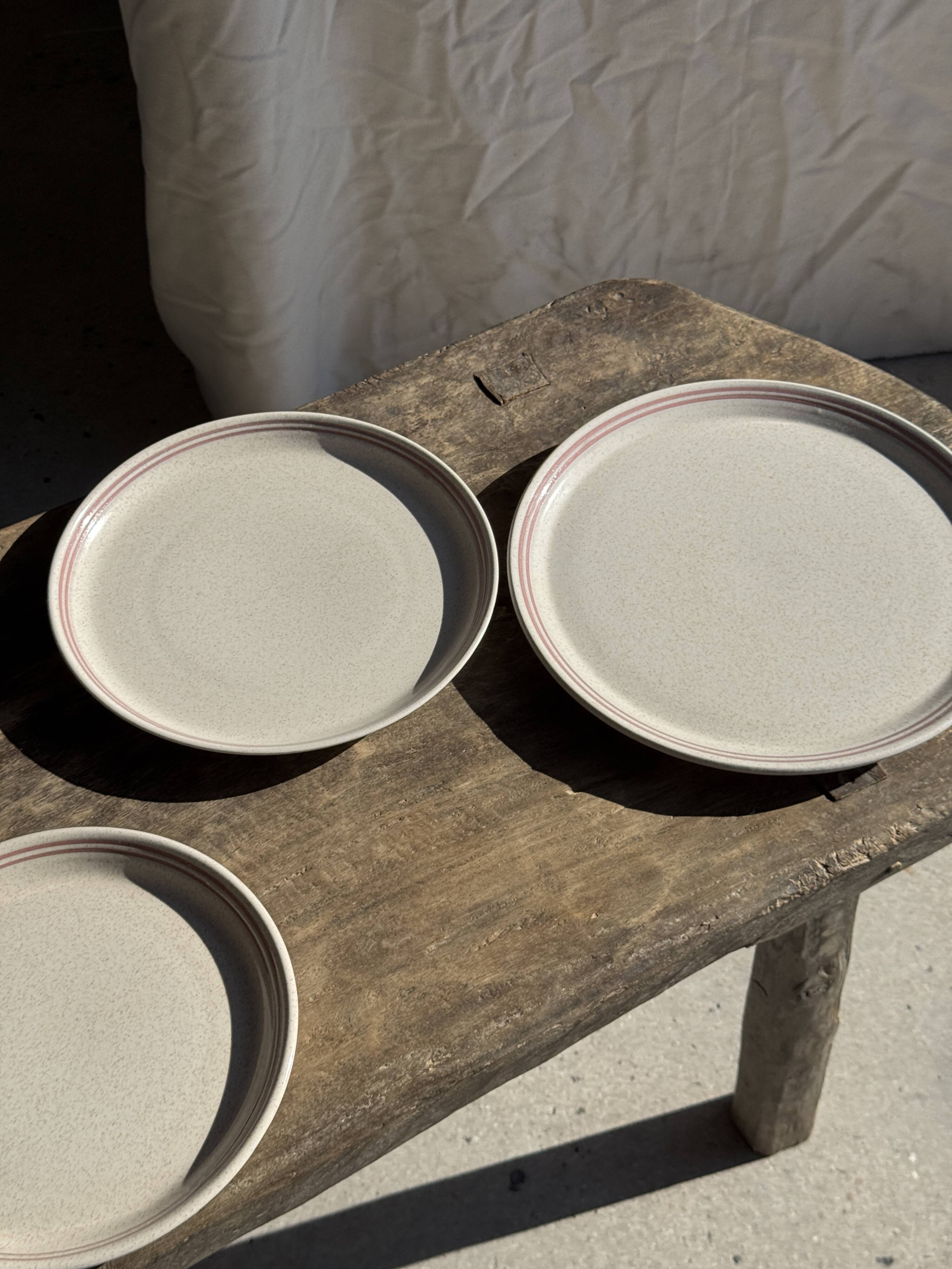 Lunéville table service Art Workshop 8 plates and 2 serving dishes