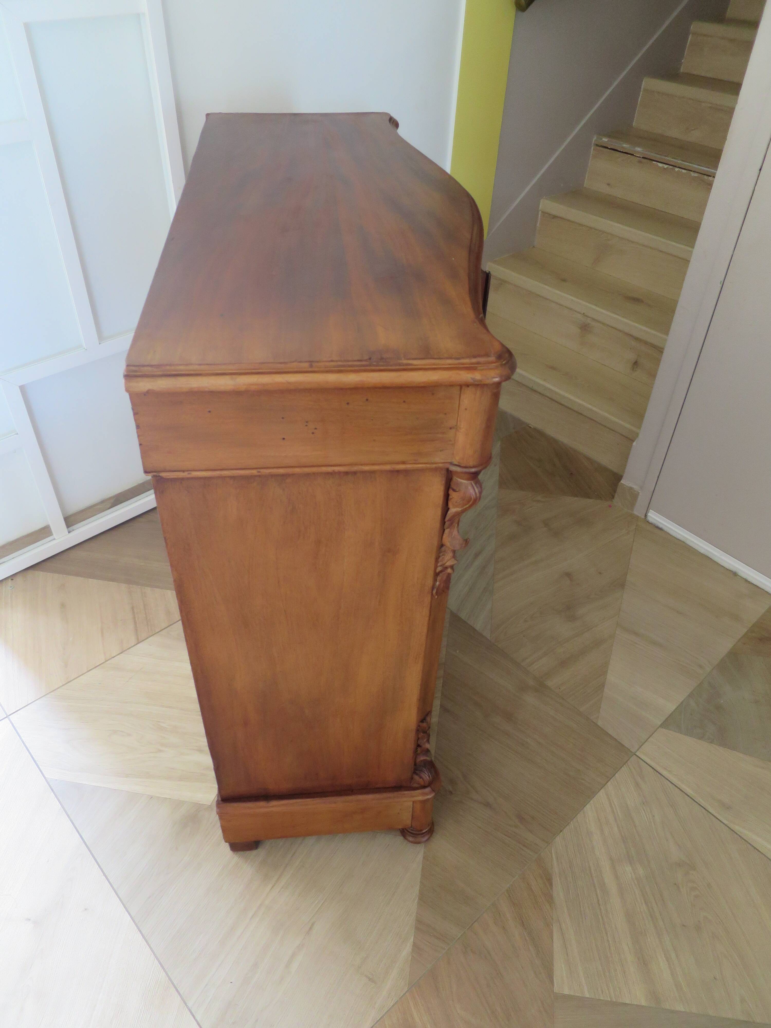 Curved showcase library carved wood 2 doors mahogany English style