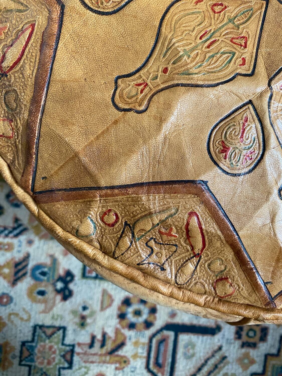 Pair of leather poufs