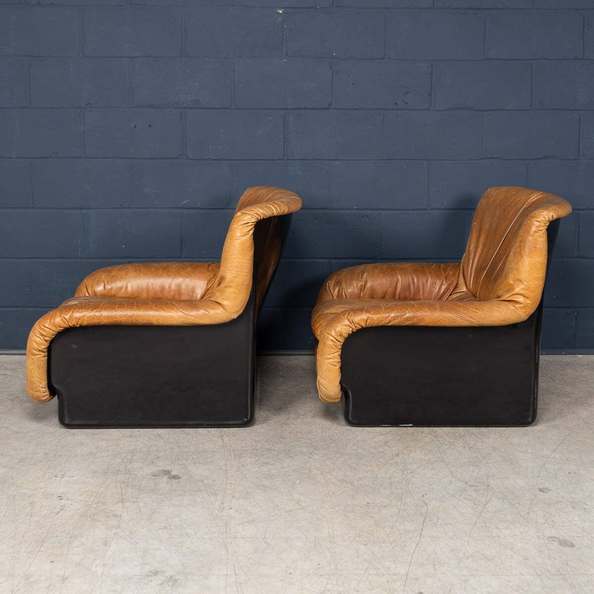 Vintage 20thc pair of italian leather lounge chairs by rossi di albizzate