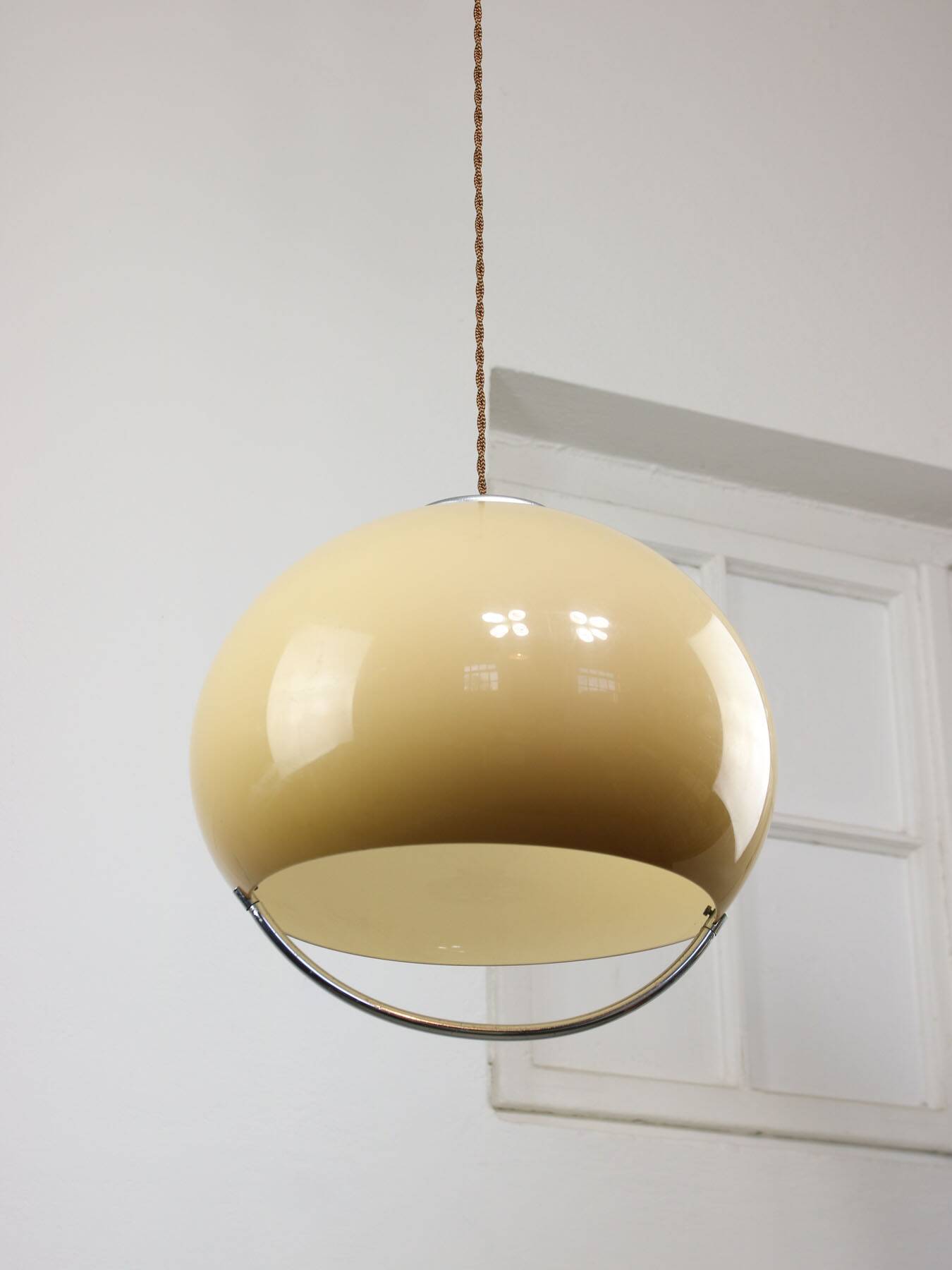 Lampe à suspension jolly space age italienne de guzzini