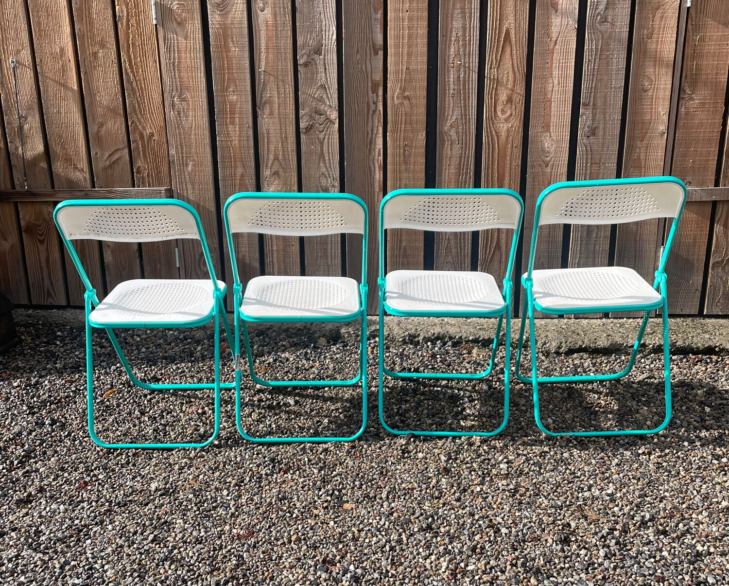4 vintage 80's folding chairs