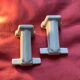 Lot de 2 patères en porcelaine blanche Art Déco 30/40