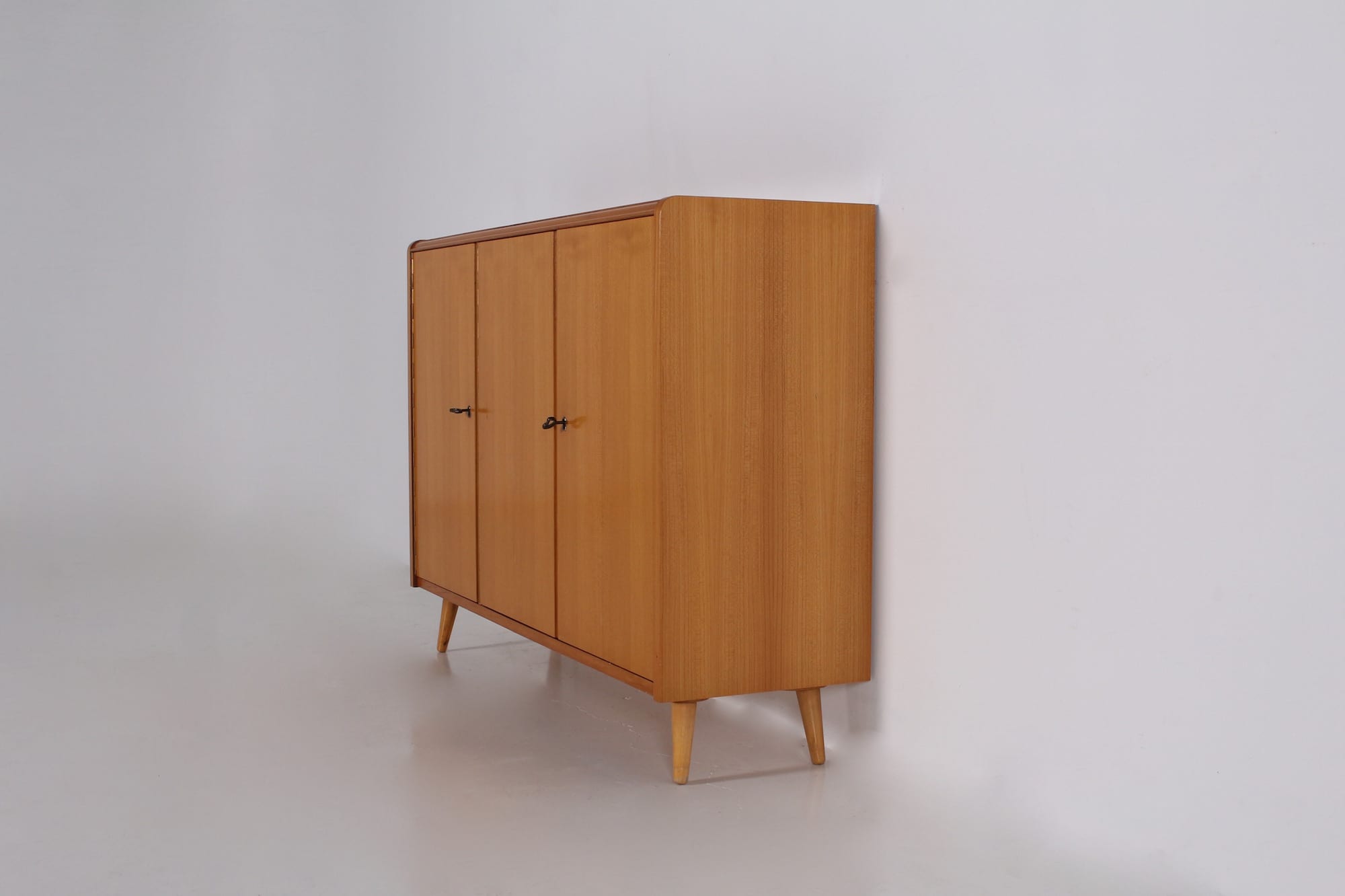 Modernist 3-door cherry support buffet