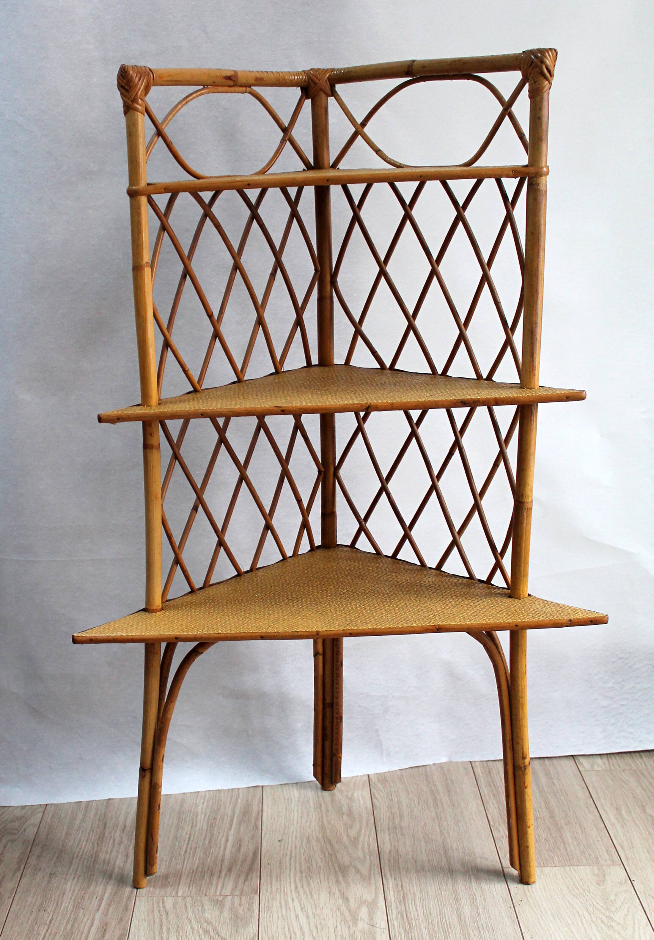 Corner Wicker shelf
