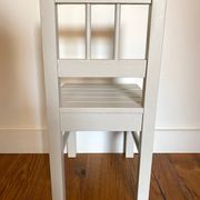 Chaise pour enfant en bois ancien