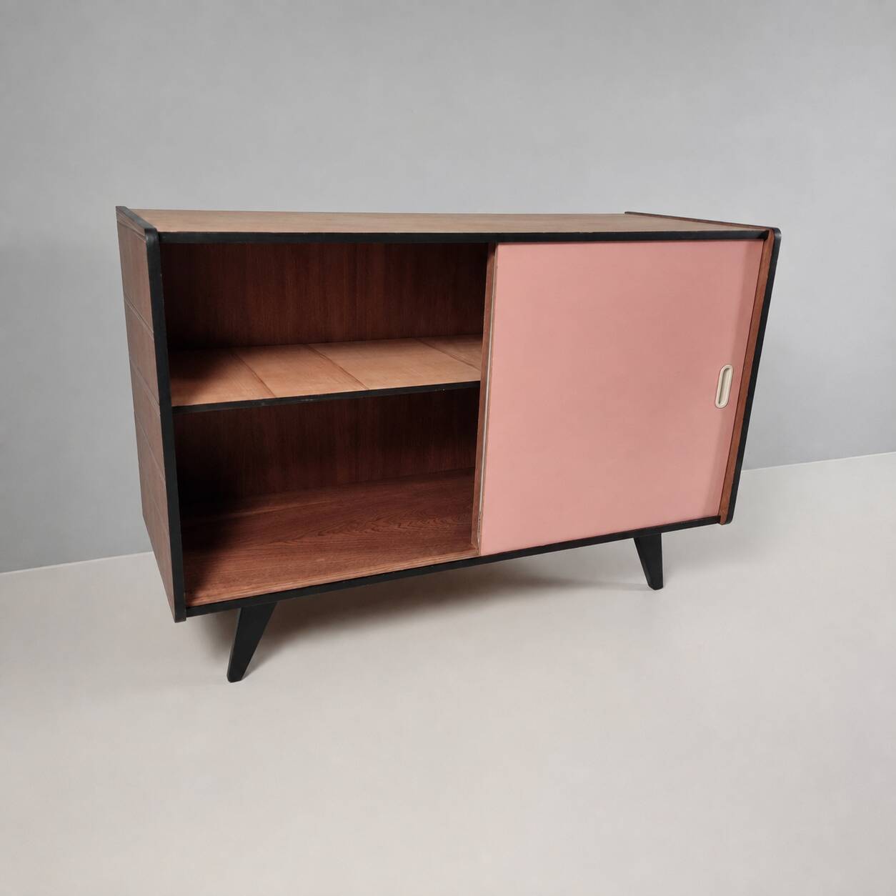 Commode vintage en chêne, années 1960