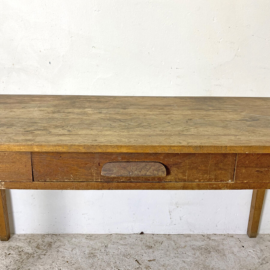 Vintage farmhouse table 50's