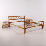 Bed 140 rattan and 2 vintage bedside tables