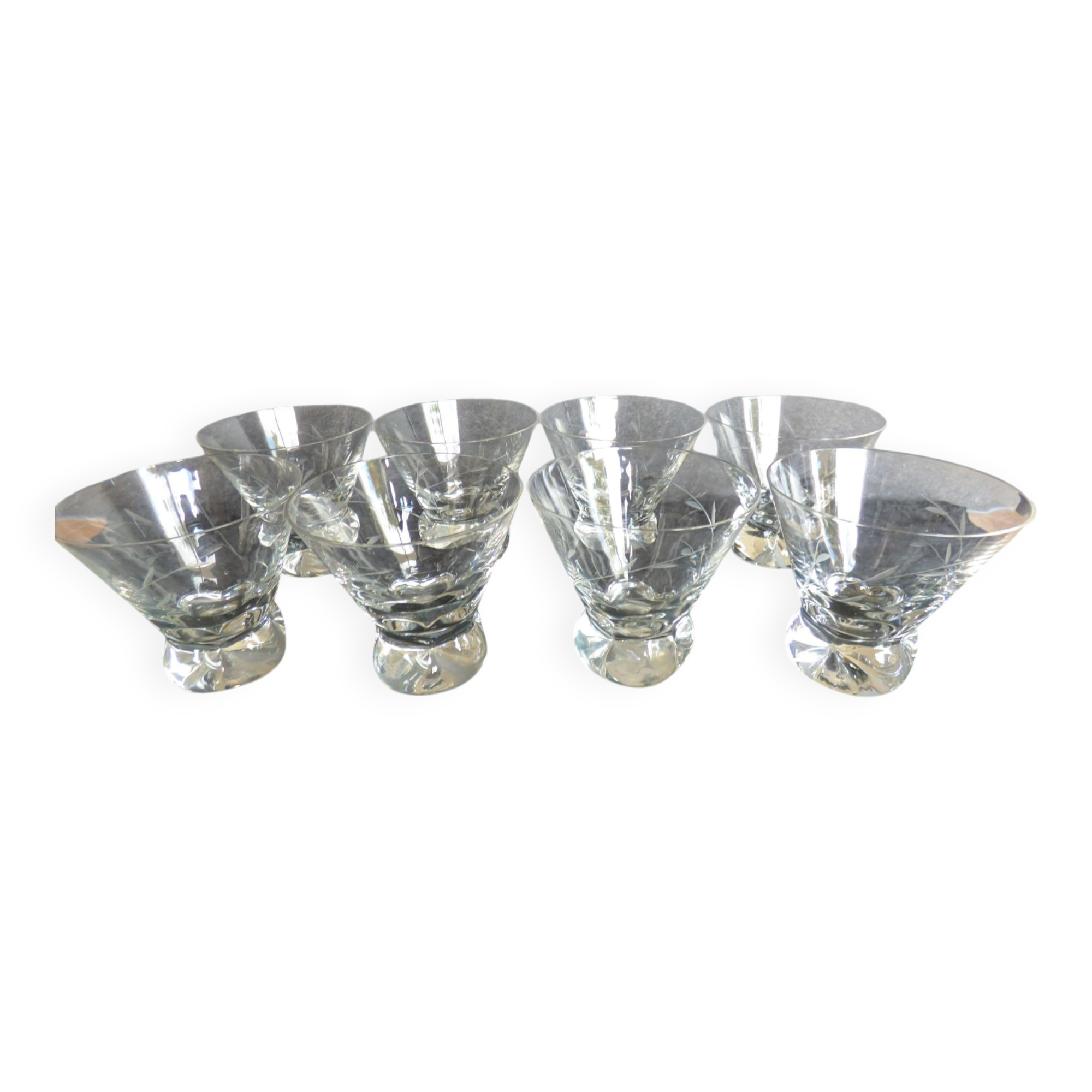 8 crystal digestif glasses with a wheat ear pattern