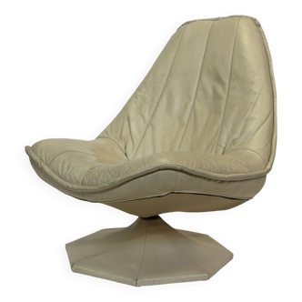 Vintage cream leather swivel easy chair with octagonal foot 1970 Design