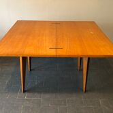Table de jeu portefeuille
