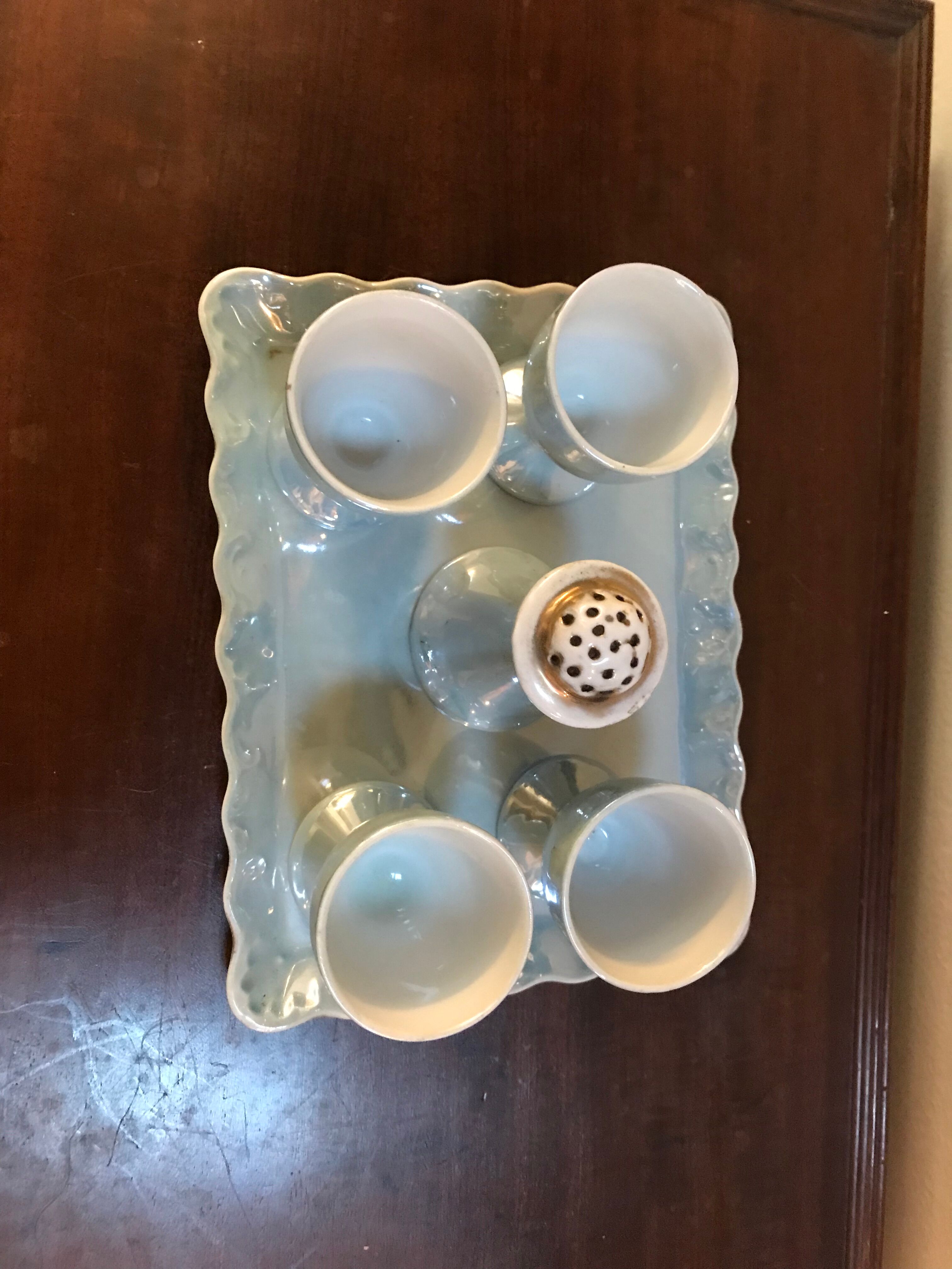 Porcelain egg set 50s shellfish and salt shaker on pearl tray