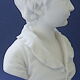 Buste d'enfant en biscuit de porcelaine