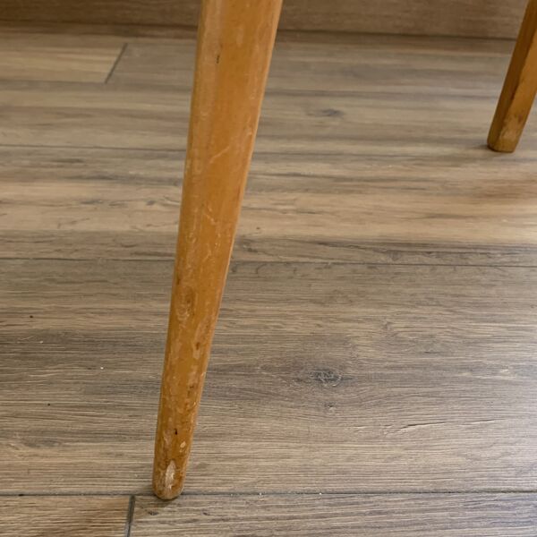 2 chaises moumoute jaune