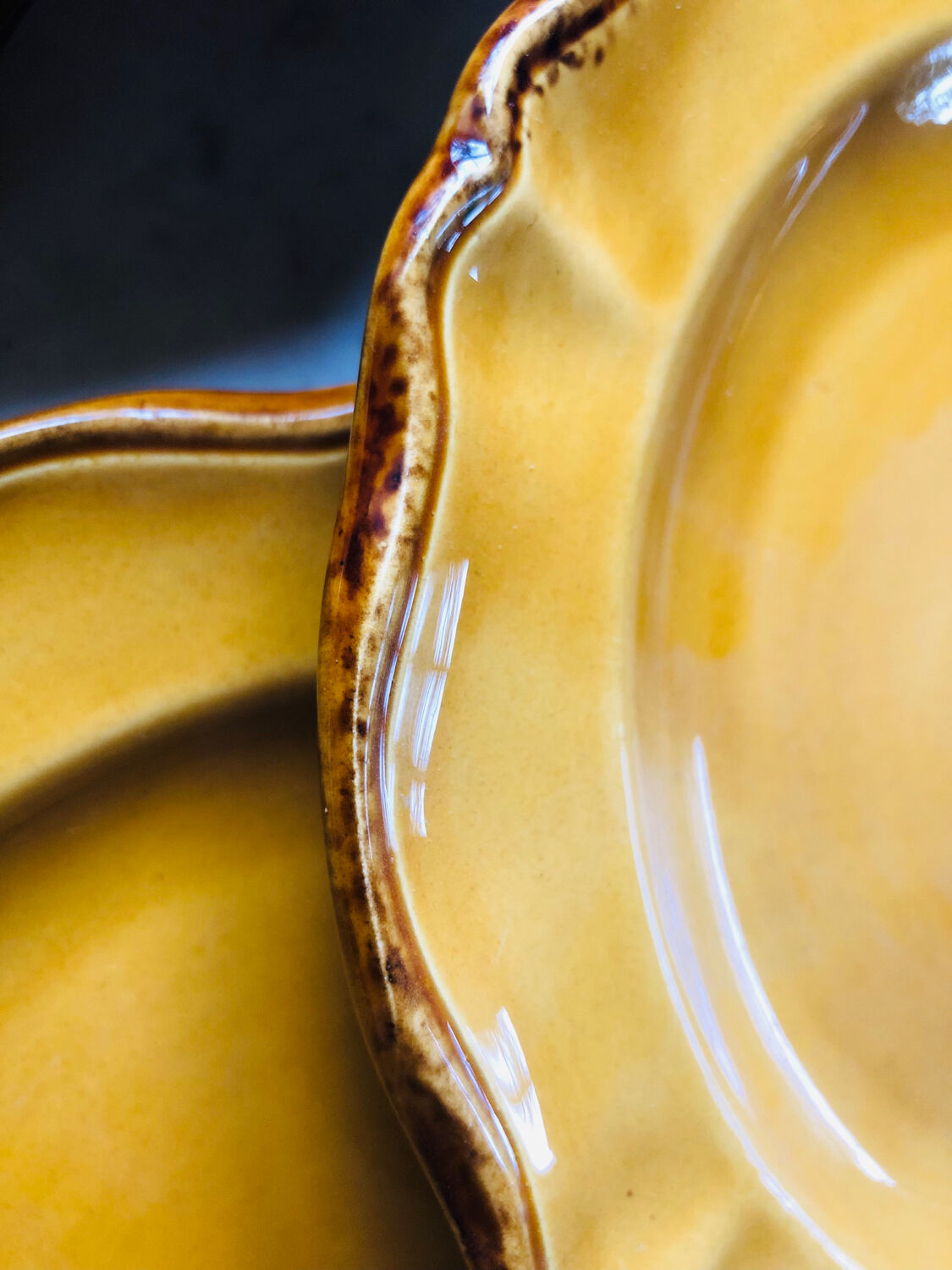 Valflam adp dessert plates