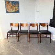 Set of 4 Italian chairs by Gianfranco Frattini.