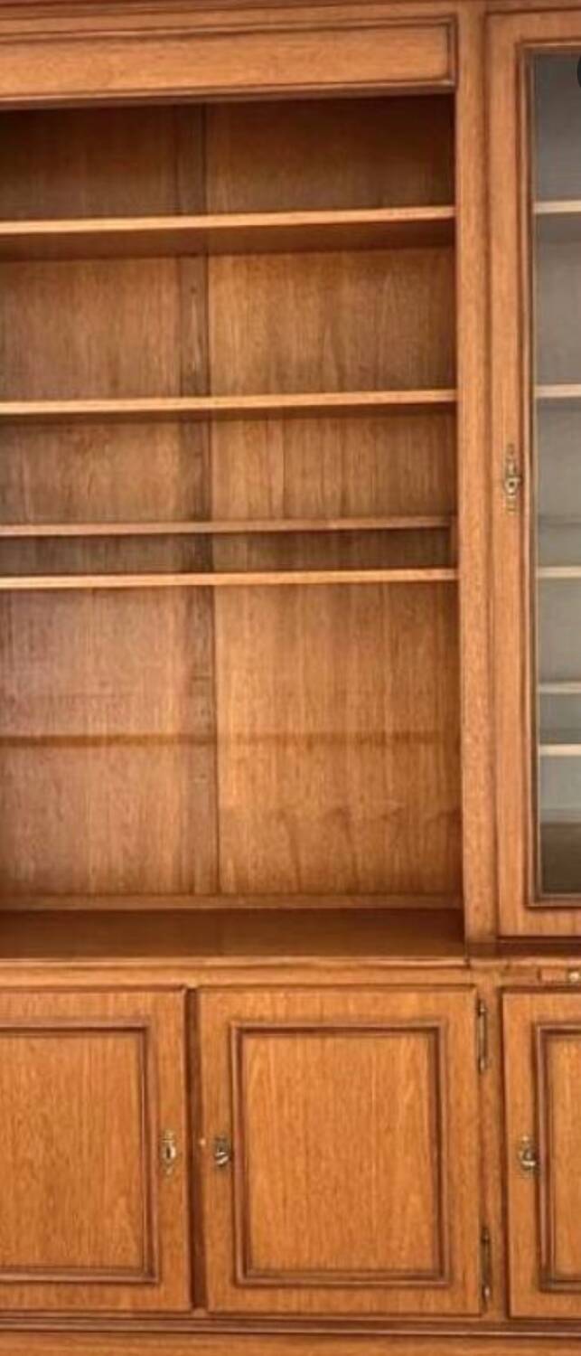 Large wooden library, large dressing room