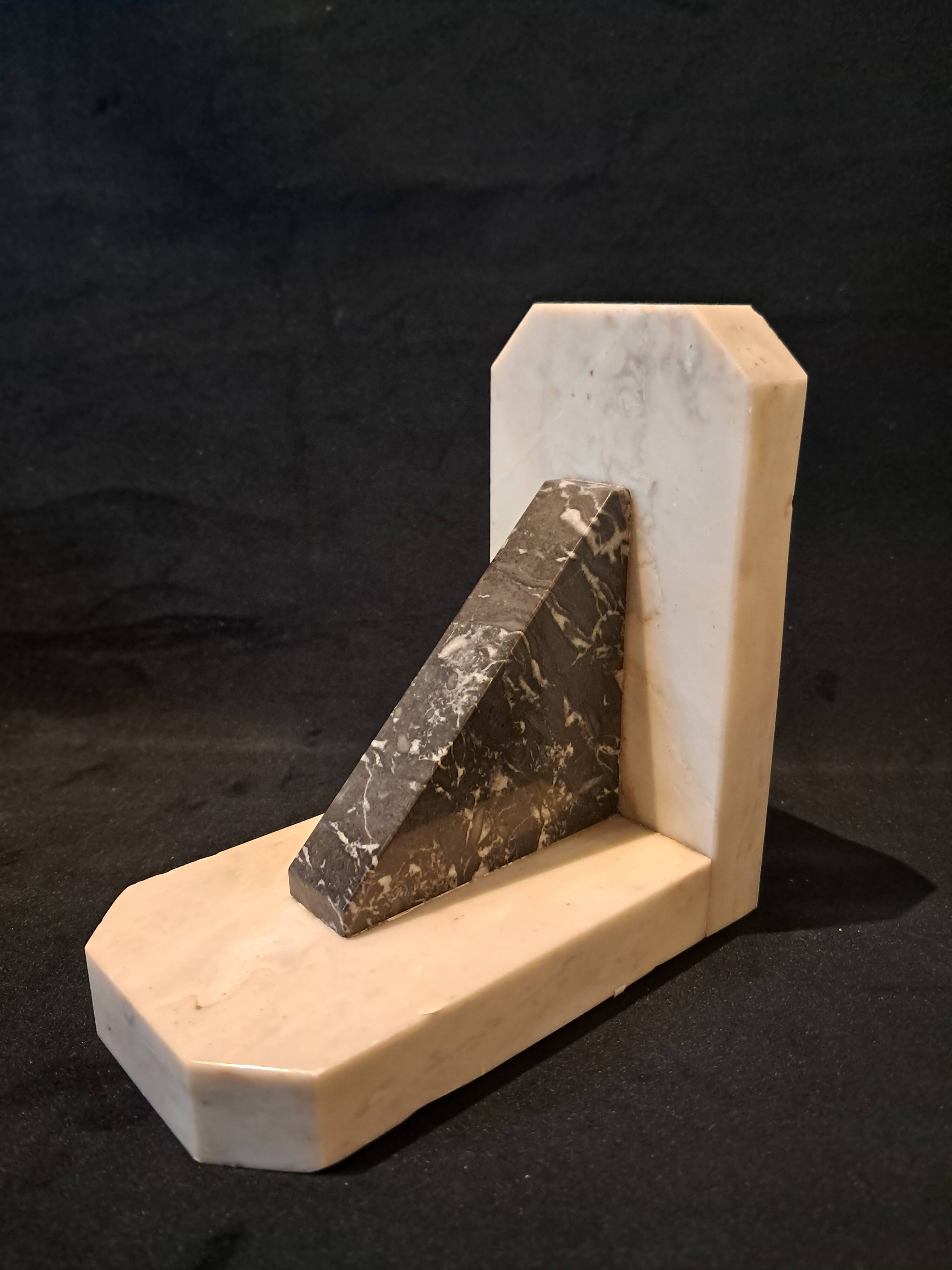 Pair of art deco bookends in black and grey marble