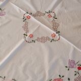Nappe brodée